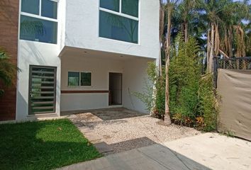 Casa en  Otilio Montaño, Cuautla De Morelos, Morelos, México