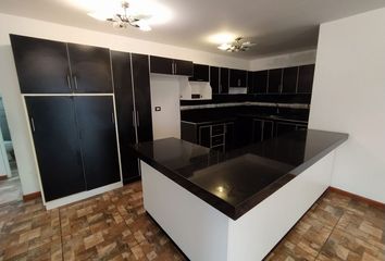 Departamento en  Cebicheria Juanita Mendoza, Avenida Francisco Luna Pizarro 277, San Martín De Porres, Lima, 15103, Per