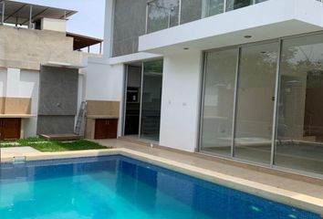 Casa en  Calle A 32, Castilla, Piura, Per