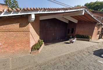 Casa en  Av Toluca 413-mz 008 Mz 008 Mz 008, Mz 008, Otumba, 51204 Valle De Bravo, Méx., México