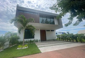 Casa en fraccionamiento en  B Nayar Beach Club & Restaurant, Puntilla, Cruz De Huanacaxtle, Nayarit, México