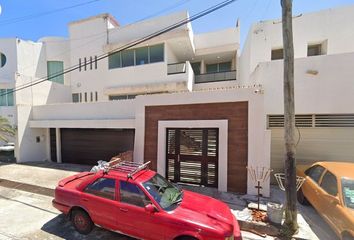 Casa en  Calle Cherna, Costa De Oro, Veracruz, México