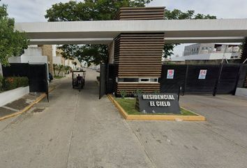 Casa en  Boulevard El Cielo, San Miguel, Ciudad Del Carmen, Campeche, México