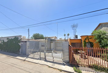 Casa en  Av. Ebanistas Sur 1494, Industrial, 21010 Mexicali, B.c., México