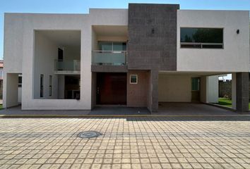 Casa en fraccionamiento en  Carretera, Residencial Rancho El Mesón, Calimaya, México, 52226, Mex