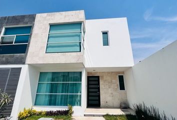 Casa en condominio en  Atocha, Santiago Momoxpan, Cholula De Rivadavia, Puebla, México