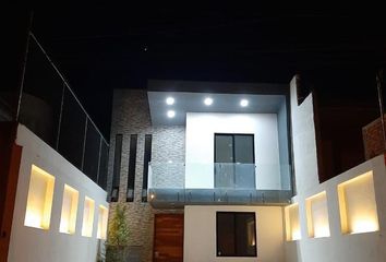 Casa en fraccionamiento en  Paseo Del Cortijo, Cortijo San Agustin, San Agustín, Jalisco, México