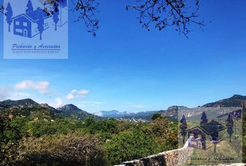 Lote de Terreno en  Tepoztlán, Morelos, México