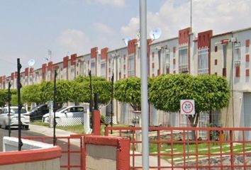 Casa en  Granito 3200, Paseos Del Pedregal, Santiago De Querétaro, Querétaro, México