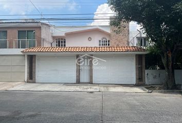 Casa en  C. Santo Tomás De Aquino, La Estancia, Zapopan, Jalisco, México