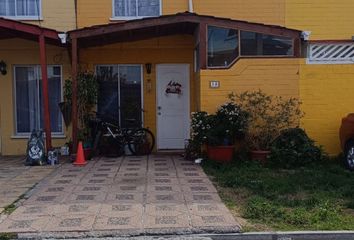 Casa en  Lomas Del Viento, Puente Alto, Chile