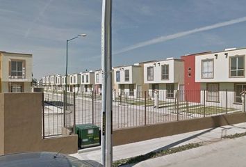 Casa en condominio en  Parque El Cimatario, Hacienda Natura, Celaya, Guanajuato, México