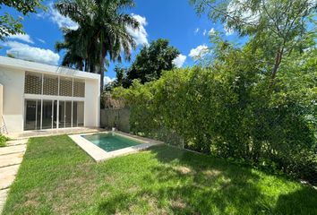 Casa en  Club De Golf De Yucatán, La Ceiba, Yucatán, México