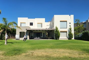 Casa en fraccionamiento en  Hacienda El Campanario, El Campanario, Santiago De Querétaro, Querétaro, México