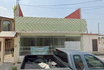 Casa en  Calle 33, Bellavista, San Francisco De Campeche, Campeche, México