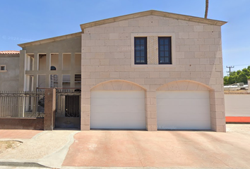 Casa en  Avenida 16 De Septiembre, Burócrata, San Luis Río Colorado, Sonora, México