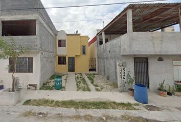 Casa en  Materias Primas Las Juanas, Villa Alemana, Villas De Alcalá, Nuevo León, México