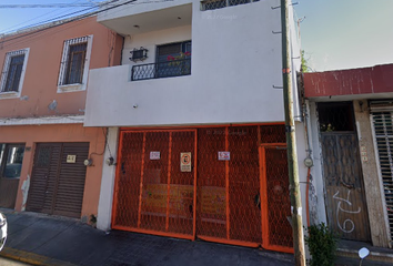 Casa en  Sebastián Lerdo De Tejada Oriente, Centro, 63000 Tepic, Nayarit, México