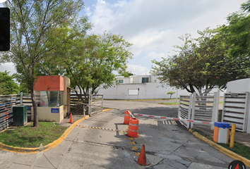 Casa en fraccionamiento en  Santa Cruz De Las Flores, Tlajomulco De Zúñiga