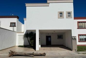 Casa en  Paseo Siena 4, Residencial Senderos, 27018 Torreón, Coahuila De Zaragoza, México