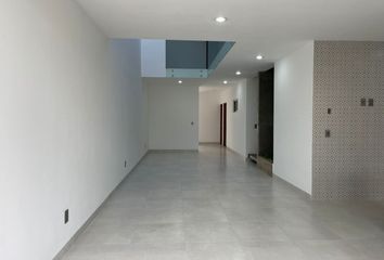 Casa en fraccionamiento en  Mayorazgo Del Carmen, León, Gto., México