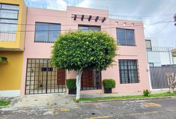 Casa en  Batalla De Padierna, Chapultepec Sur, Morelia, Michoacán, México