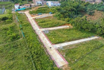 Lote de Terreno en  Calle 21 #20-48, Cocorná, Antioquia, Colombia