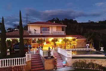 Villa-Quinta en  Calle 5 #1b-68, Pitalito, Huila, Colombia