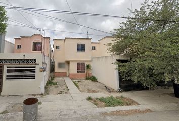 Casa en  Paseo De La Montaña 502, Paseo Del Prado, Juárez, Nuevo León, México