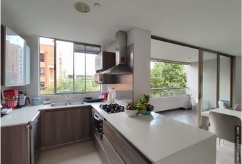 Apartamento en  Lalinde, Medellín