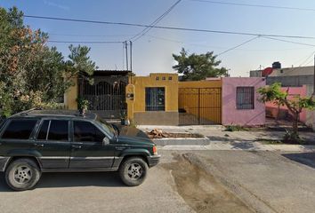 Casa en  Real De Santa Luisa, Real De San José 2 Sector, Ciudad Benito Juárez, Nuevo León, México