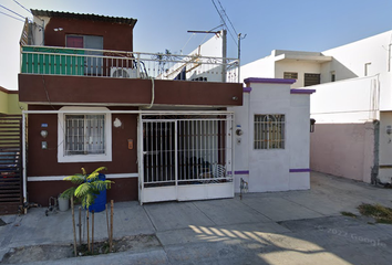 Casa en  Azucena, Villas De San Jose, Colinas De San Juan(colinas De La Morena), Ciudad Benito Juárez, Nuevo León, México