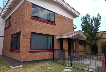 Casa en condominio en  Rincón De San Lorenzo, Toluca