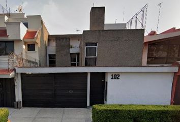 Casa en  Avenida Paseo Del Bosque, Paseos De Taxqueña, Ciudad De México, Cdmx, México