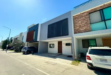 Casa en fraccionamiento en  Solares Residencial, Zapopan, Jalisco, México