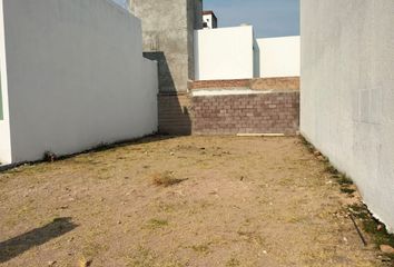 Lote de Terreno en  Avenida Piamonte, Residencial Piamonte, Villas De Irapuato, Irapuato, Guanajuato, 36833, Mex