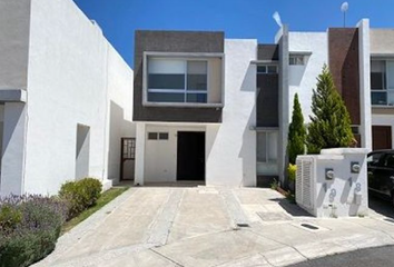 Casa en  Valle De Anoz, Zibatá, Querétaro, México