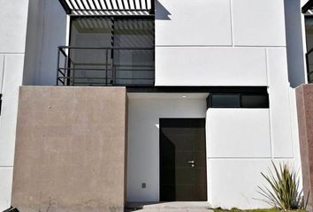 Casa en fraccionamiento en  Circuito Mirador De Querétaro, Altamira Residencial, El Marqués, Querétaro, 76246, Mex