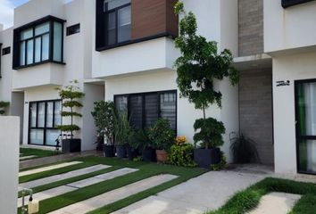 Casa en fraccionamiento en  Vilanova Habitat Residencial, Palma Del Rey, Las Jarretaderas, Nayarit, México