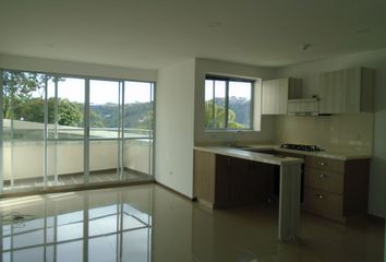 Apartamento en  Los Alamos, Pereira