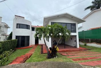 Casa en fraccionamiento en  Fraccionamiento Lomas De Cocoyoc, Morelos, México