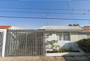 Casa en  Valle De Las Bugambilias, Jardines Del Valle, Zapopan, Jalisco, México