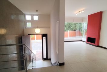 Casa en  Av. María Angélica Idrovo Oe3-86, Quito 170902, Ecuador