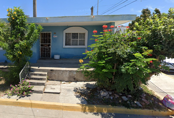 Casa en  Fernando Montes De Oca 500, Benito Juárez, Mazatlán, Sinaloa, México