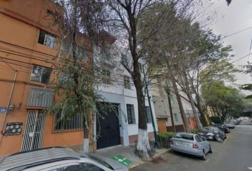 Casa en  Avenida Tres 132, San Pedro De Los Pinos, Ciudad De México, Cdmx, México