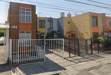 Casa en  Río Tizapán, Atlas, Guadalajara, Jalisco, México