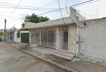 Casa en  Constelación Osa Mayor, Santa Rita, Ciudad Del Carmen, Campeche, México