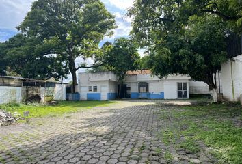 Edificio en  Los Limoneros, Cuernavaca, Morelos