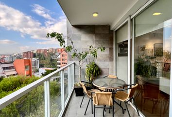 Departamento en  Av. La Coruña, Quito, Ecuador