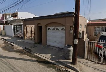 Casa en  Gibraltar 112, Mediterraneo, Ensenada, Baja California, México